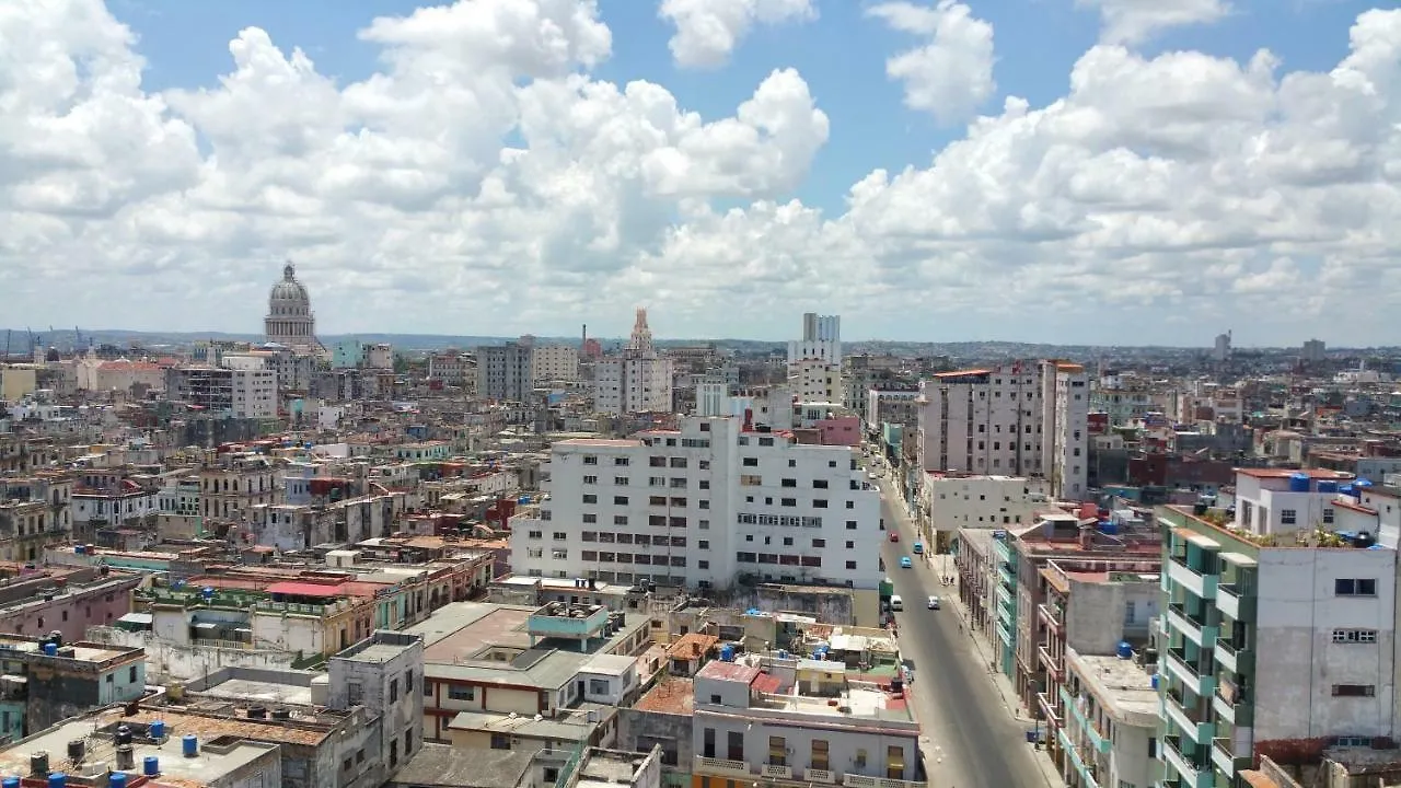 ***  Hotel Deauville Havana Kuba